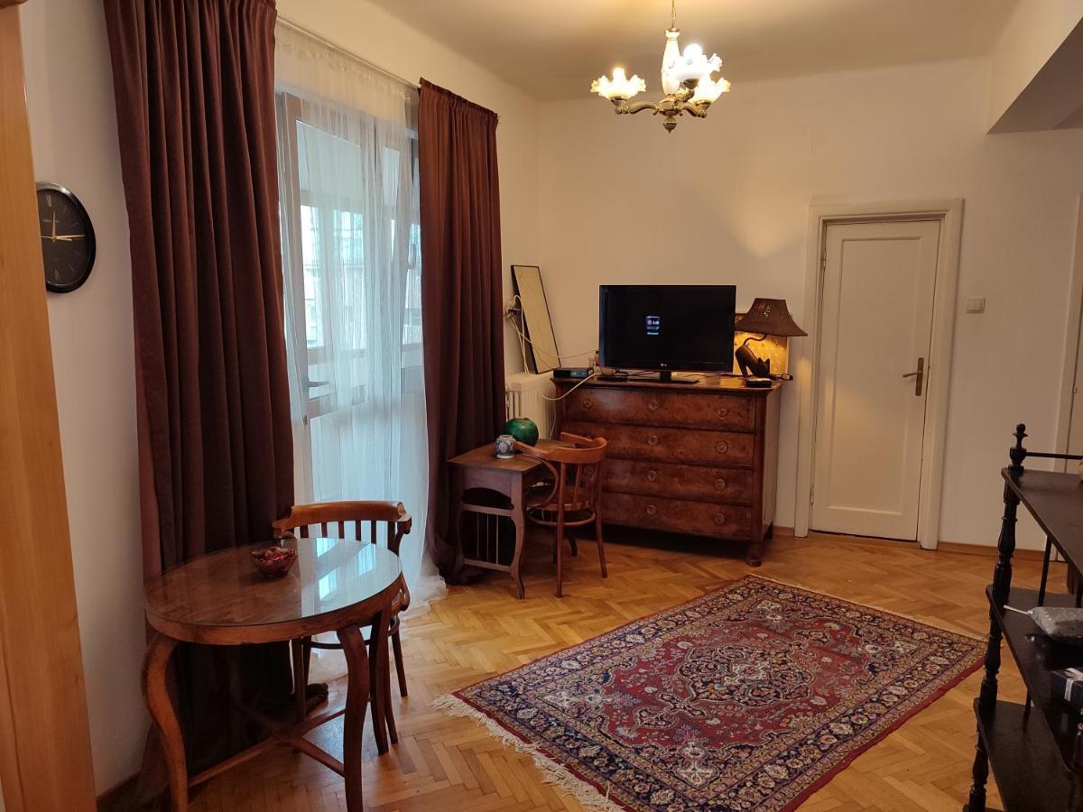 Accommodation Ateneu Palace Βουκουρέστι Εξωτερικό φωτογραφία