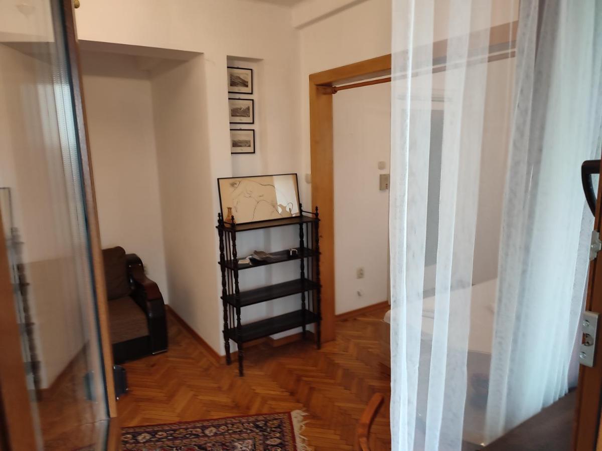 Accommodation Ateneu Palace Βουκουρέστι Εξωτερικό φωτογραφία